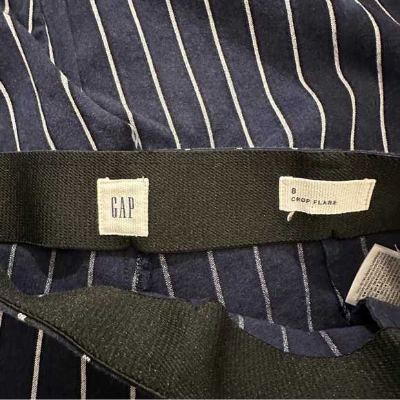 EUC Gap Crop Flare Striped Pants. Women’s 8. - Picture 2 of 9